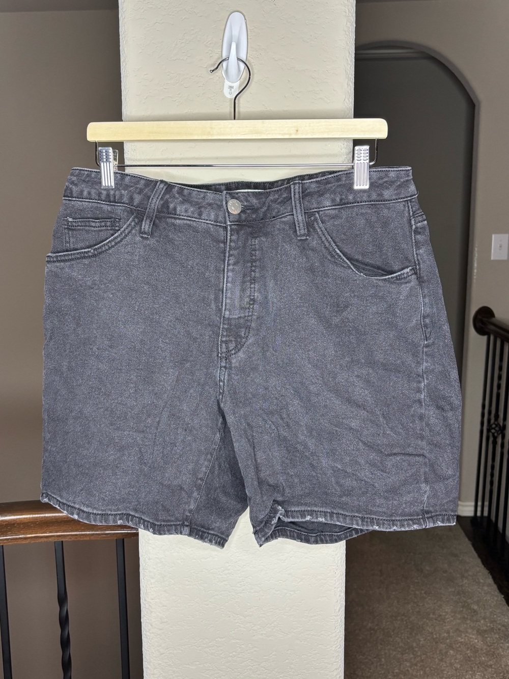 Ava & Viv Women’s High Rise Relaxed Bermuda Shorts Size 16 Spring Summer Denim
